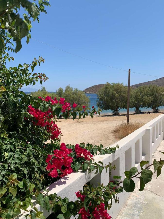 Studio On The Beach, Leivadakia, Serifos Livadi  Buitenkant foto
